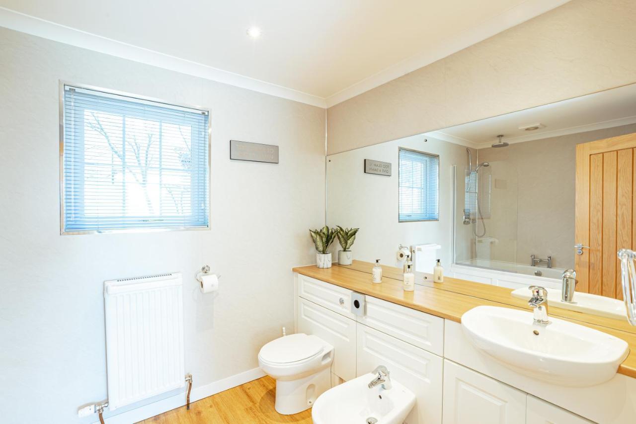 Sparrowhawk Cottage With Hot Tub Newton Stewart Luaran gambar